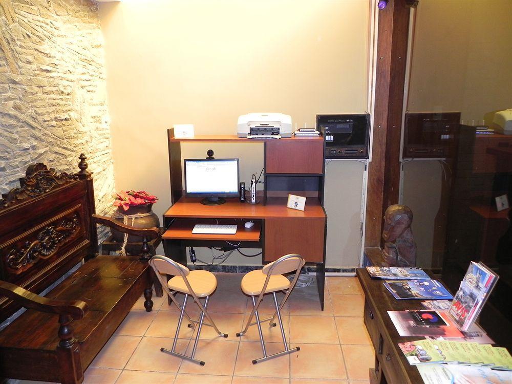 Hotel Nass Sol De Quito Esterno foto